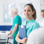 Peran Perawat di Luar Rumah Sakit